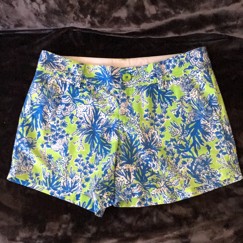 Lilly Pulitzer Callahan Shorts Size 4 Seahorses